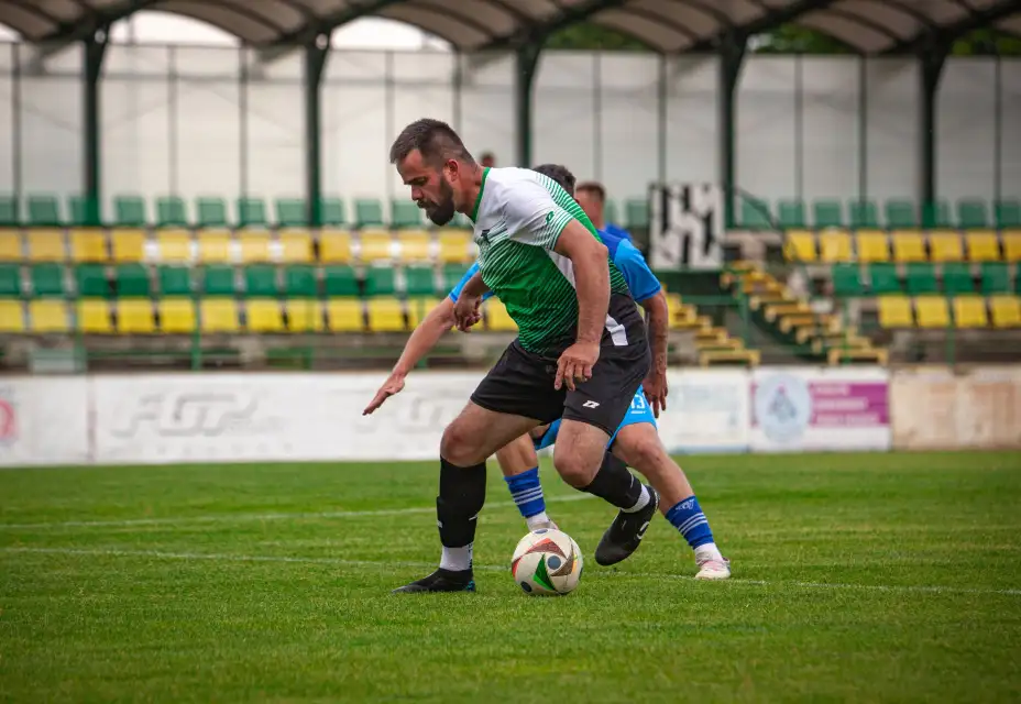 Ze Slavonína bereme bod